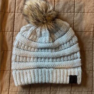 C.C. BEANIE WITH FAUX FUR POM POM | KNIT WINTER HAT | GRAY / SILVER